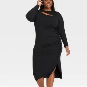 🎯nwt ava & viv black longsleeve ruched dress